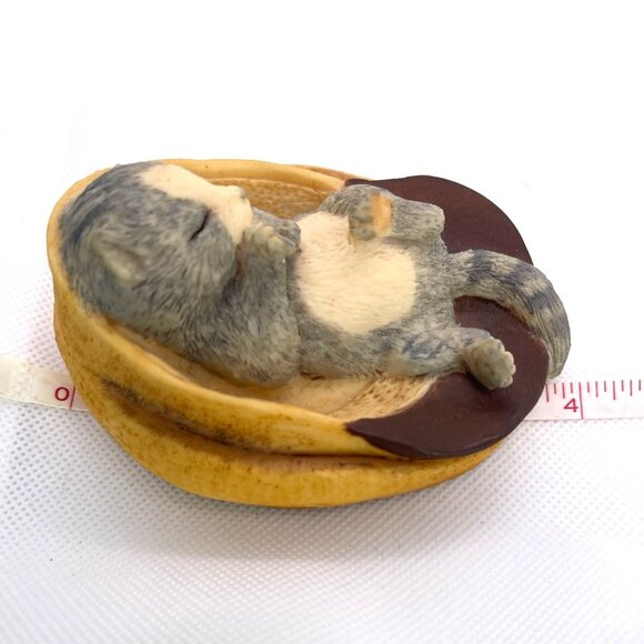 Aynsley MasterCraft Sleeping Grey Tiger Cat Kitty Kitten Hat Cap UK England VTG - Picture 6 of 9